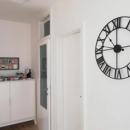 L'angolino Apartment