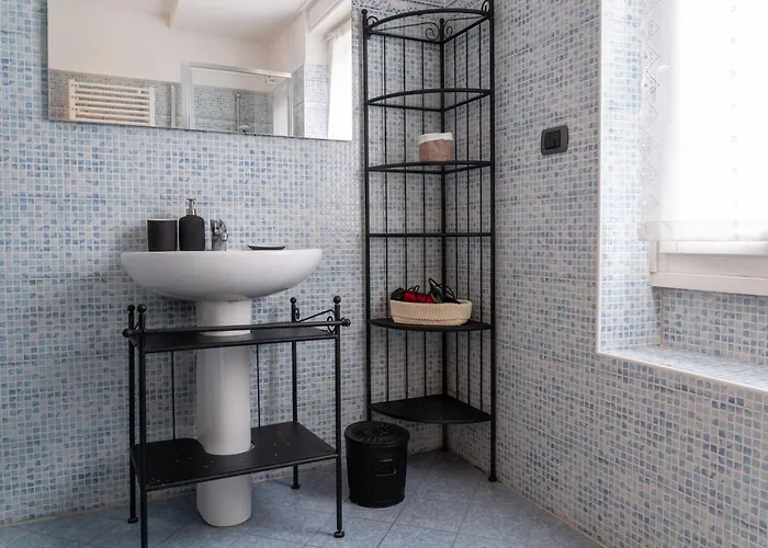 L'angolino Apartment